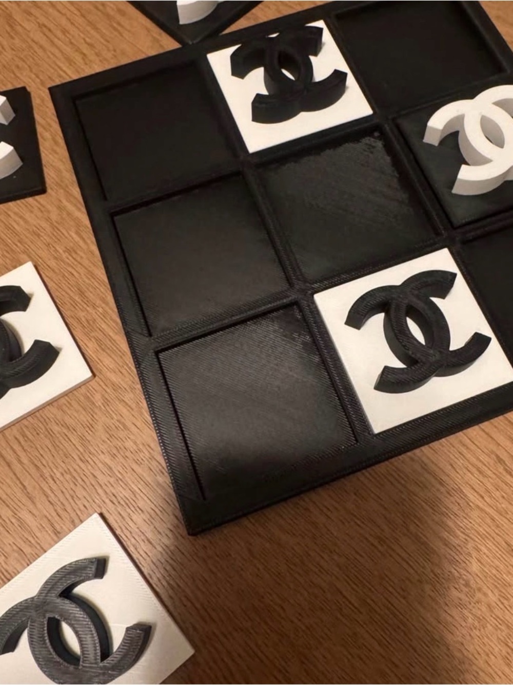 Tic Tac Toe Board - Coffee Table Game Decor - Picture 3 of 3